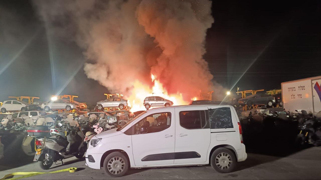 آغاز دور جدید حملات موشکی ایران علیه رژیم صهیونیستی/ صدای انفجار در تلآویو شنیده شد/ موشکهای ایرانی در مرکز تلآویو اصابت کردند/ رسانههای صهیونیستی گفتهاند بدون اینکه هشداری فعال شود صدای چندین انفجار در نزدیکی قدس اشغالی شنیده شده است آغاز دور جدید حملات موشکی ایران علیه رژیم صهیونیستی/ صدای انفجار در تلآویو شنیده شد/ موشکهای ایرانی در مرکز تلآویو اصابت کردند/ رسانههای صهیونیستی گفتهاند بدون اینکه هشداری فعال شود صدای چندین انفجار در نزدیکی قدس اشغالی شنیده شده است