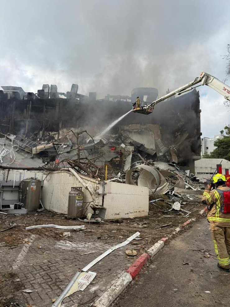 تلآویو زیر آتش موشکهای ایران/ آغازی بر پایان پدافند افسانهای ارتش صهیونی/ شکست پدافند چندلایه رژیم صهیونیستی در مواجهه با موشکباران ایران تلآویو زیر آتش موشکهای ایران/ آغازی بر پایان پدافند افسانهای ارتش صهیونی/ شکست پدافند چندلایه رژیم صهیونیستی در مواجهه با موشکباران ایران