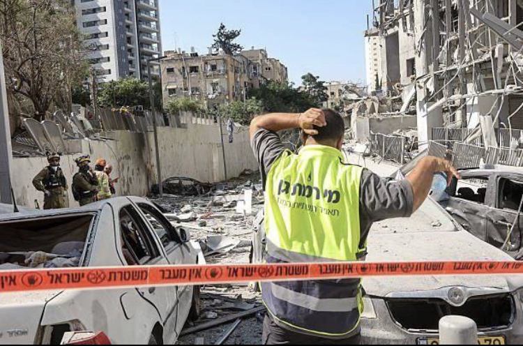 امواج سهمگین عملیات وعده صادق ۳/ سنگینی آوار وحشت از موشک‌های ایرانی روی سراسر اراضی اشغالی/ موقعیت دقیق اصابت موشک‌های سپاه در تل‌آویو/ هشدار دبیرکل سازمان ملل درباره بین‌المللی شدن درگیری