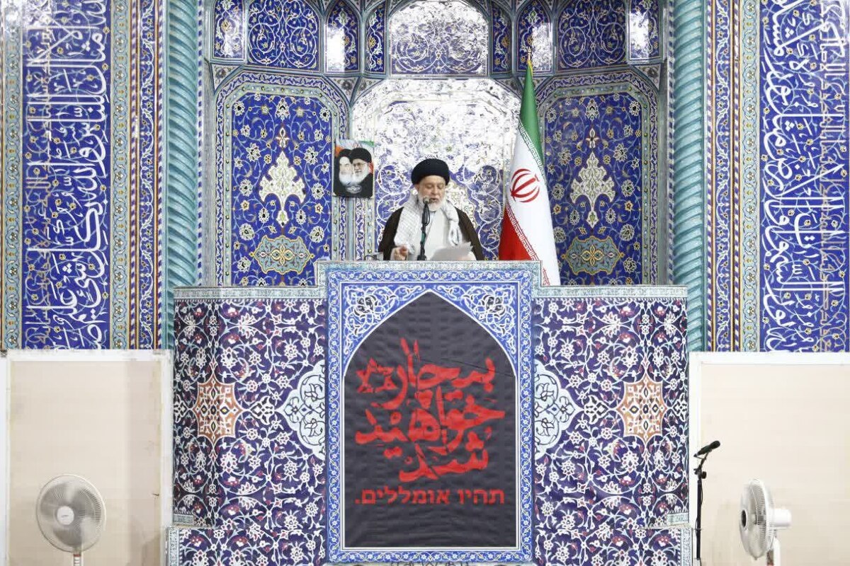 رئیس کل دادگستری قم: مردم و مسئولین با اتحادی بی‌نظیر در کنار رهبر مدبر انقلاب و فرمانده کل قوا و نیرو‌های مقتدرِ مسلح جمهوری اسلامی ایران ایستاده‌اند