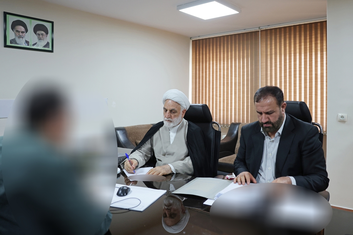 بازدید رئیس قوه قضاییه از محل نگهداری برخی از مهم‌ترین دستگیرشدگان اتفاقات مرتبط با تجاوز رژیم صهیونی/ حجت‌الاسلام والمسلمین محسنی اژه‌ای: پرونده عناصر مرتبط با دشمن در سریع‌ترین زمان ممکن به سرانجام برسد