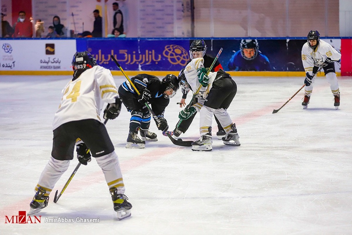 حسن‌زاده: ۱۰ تیم ملی هاکی روی یخ فعال در تمام رده‌ها داریم/ با تیم دوم به قهرمانی آسیا می‌رویم