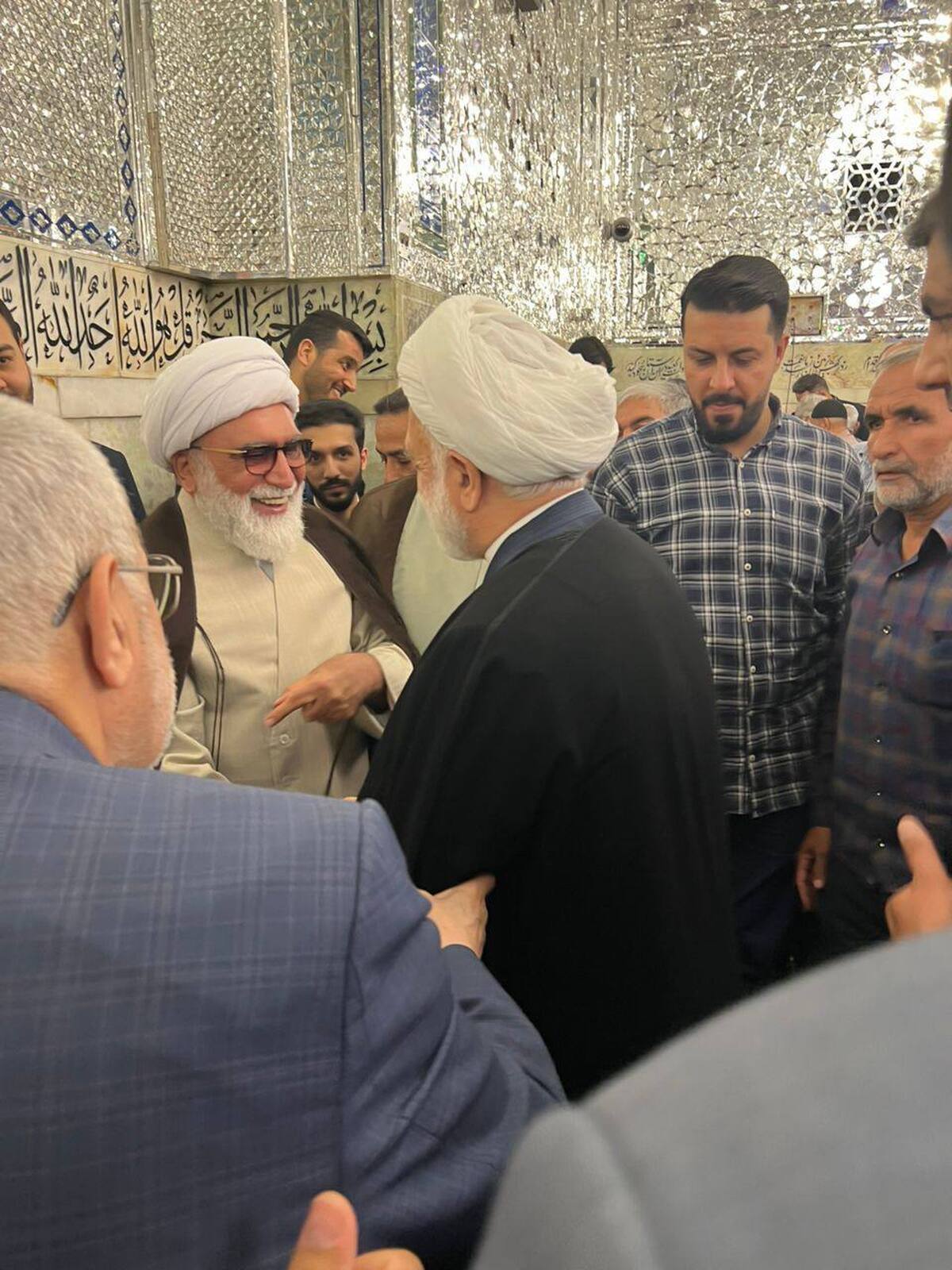 حضور رئیس قوه قضاییه بر مزار شهید رئیسی/بررسی خاص موضوع پرونده یک ارباب رجوع قوه قضاییه در حرم امام رضا (ع)