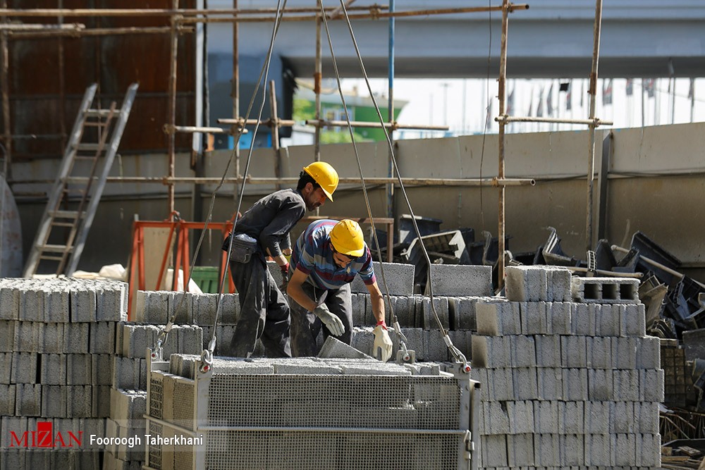 رفع مشکل قرار داد شرکت عمران توسعه فارس و جلوگیری از بیکاری ۶۵ نفر با ورود دادگستری استان فارس