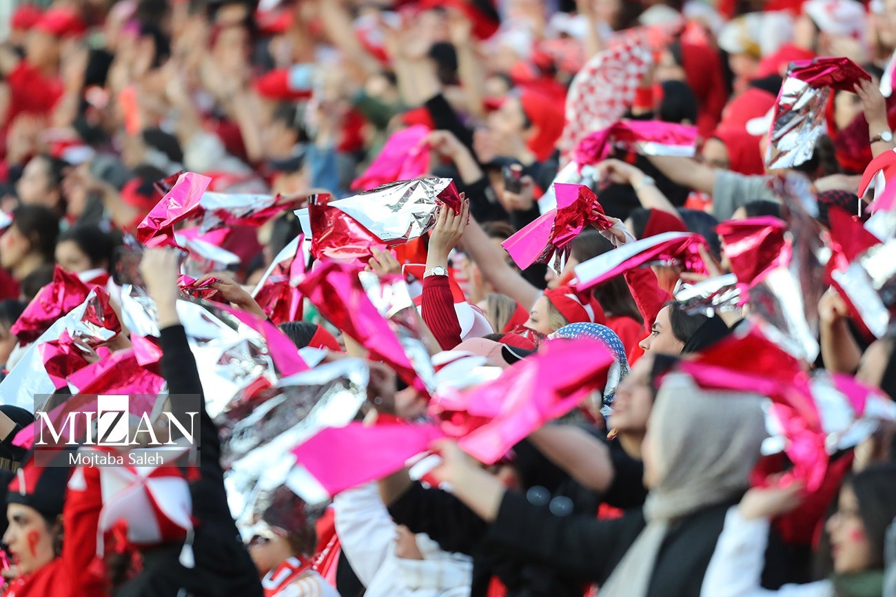 کلهر: سرخ‌پوشان نیاز به مربی ایرانی با اقتدار دارند/ پرسپولیس با از دست دادن یک بازیکن ضرر کرد