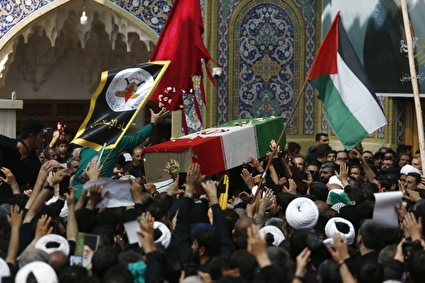 تشییع پیکر شهید «محمدسعید ایزدی» - قم