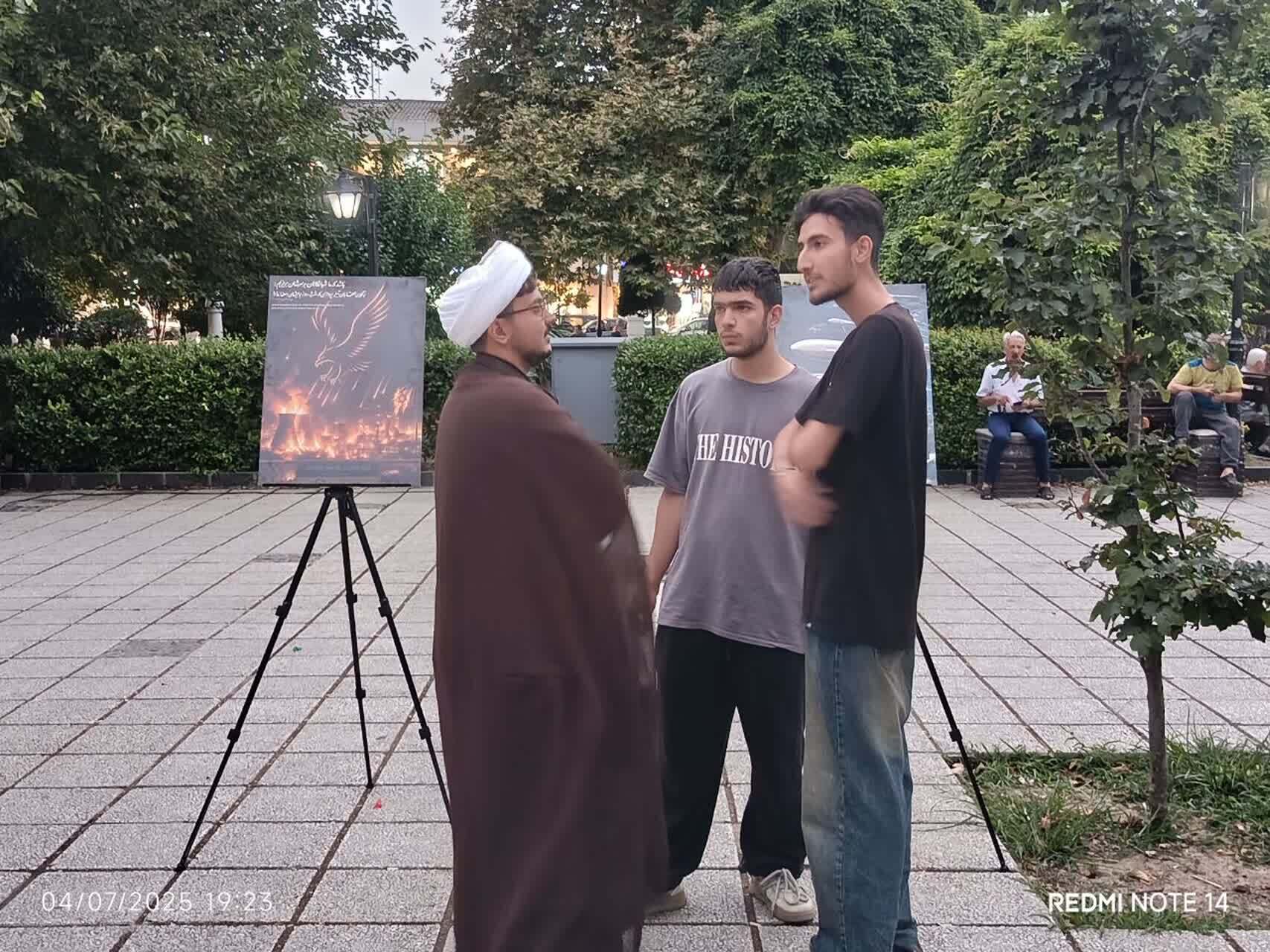 ابتکار جالب ۴۷ روحانی برای گفتوگو با مردم درباره حوادث اخیر/ تبیین چهره به چهره ابتکار جالب ۴۷ روحانی برای گفتوگو با مردم درباره حوادث اخیر/ تبیین چهره به چهره