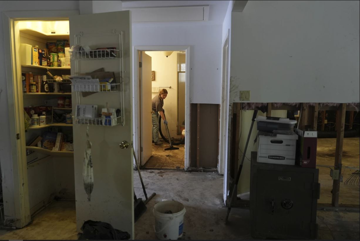 مرگبارترین سیل تاریخ آمریکا در چند دهه اخیر؛ بیش از ۱۶۰ نفر همچنان ناپدید هستند مرگبارترین سیل تاریخ آمریکا در چند دهه اخیر؛ بیش از ۱۶۰ نفر همچنان ناپدید هستند