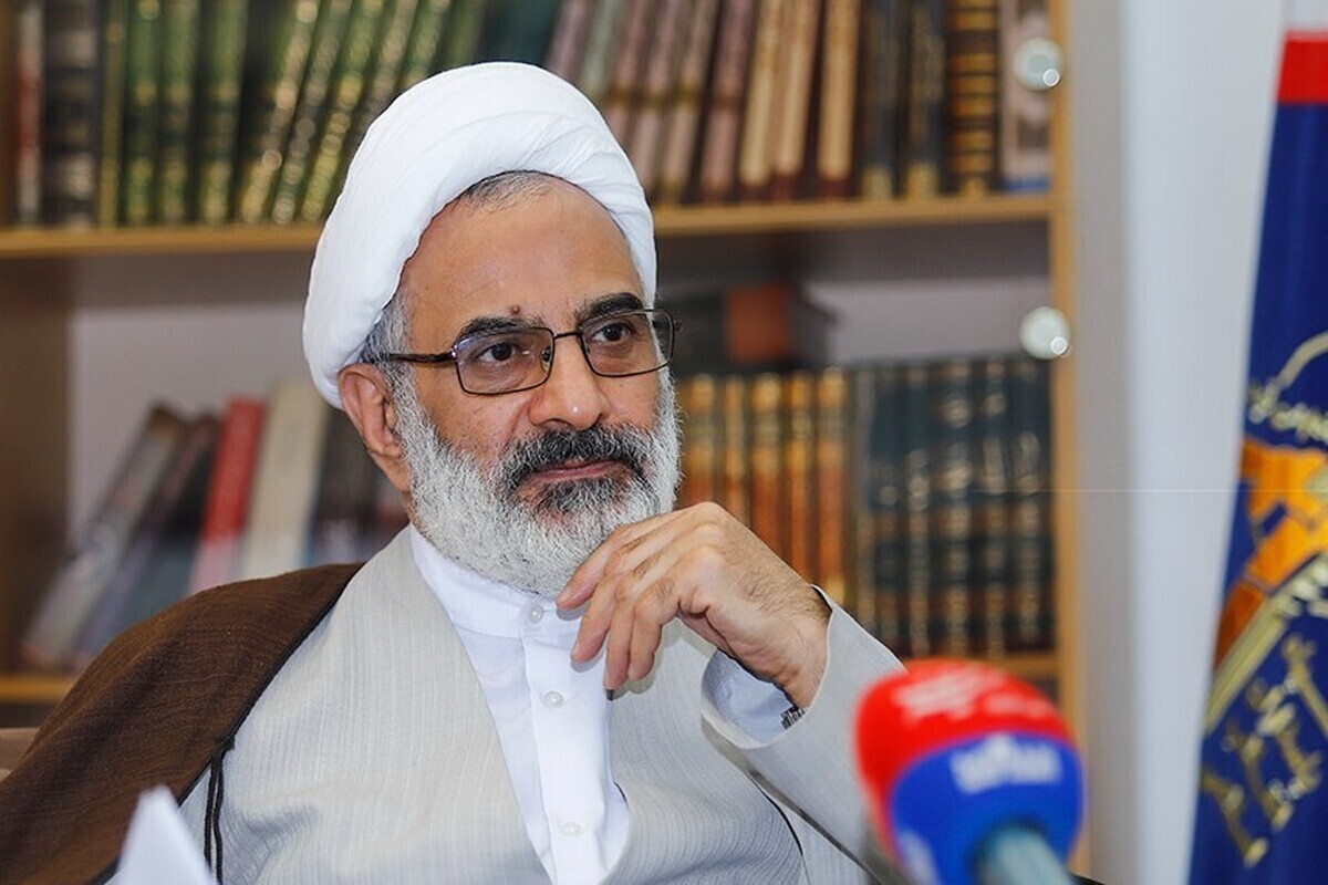 آیین گرامیداشت شهدای اقتدار و امنیت پلیس برگزار شد/ نماینده ولی فقیه در سپاه پاسداران انقلاب اسلامی: همدلی و همکاری میان دولت و ملت باید حفظ شود