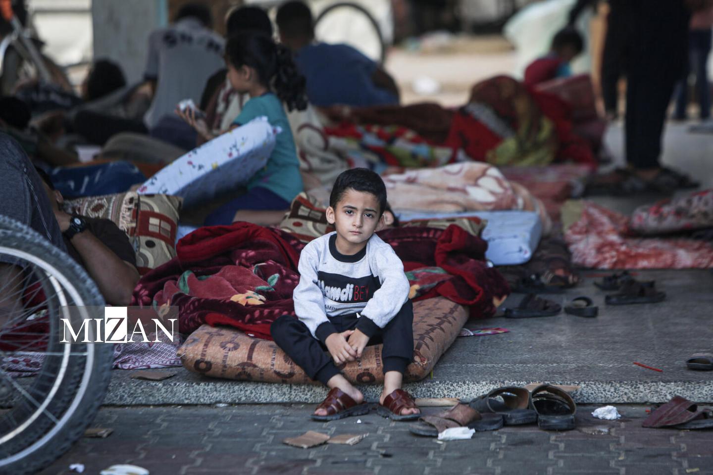 وضعیت کودکان غزه رژیم صهیونیستی علیه کودکان؛ شهادت روزانه معادل یک کلاس مملو از دانشآموز در جنگ غزه