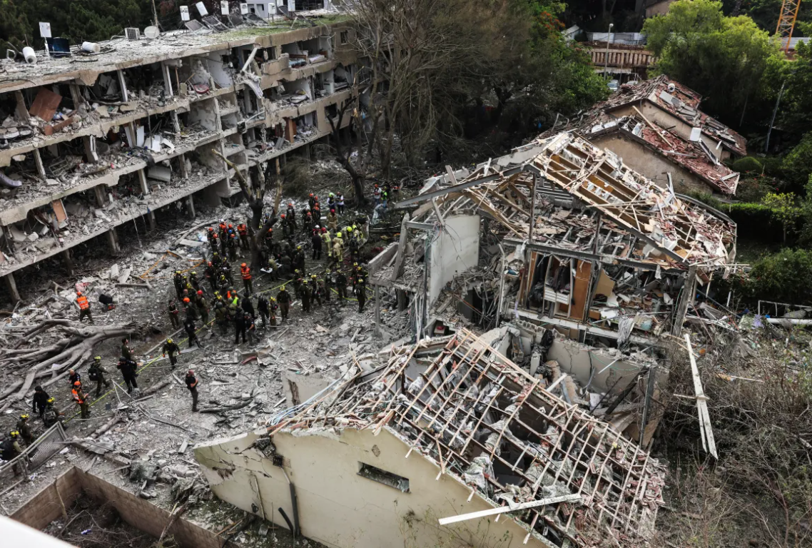 یادگاری موشک‌های ایرانی بر ساختمان‌های سرزمین‌های اشغالی