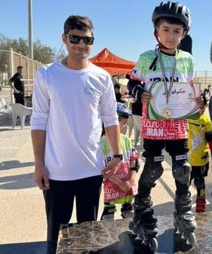 شهادت ورزشکار ۶ ساله اسکیت به دست رژیم سفاک و کودک کش صهیونی شهادت ورزشکار ۶ ساله اسکیت به دست رژیم سفاک و کودک کش صهیونی