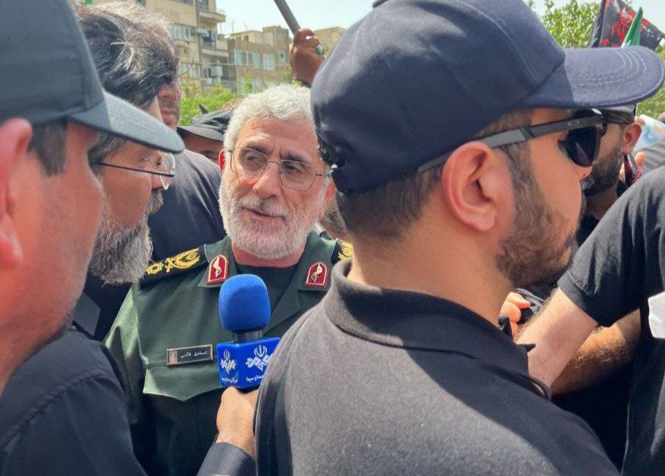 حضور شخصیت‌های لشکری و کشوری در مراسم تشییع شهدای اقتدار