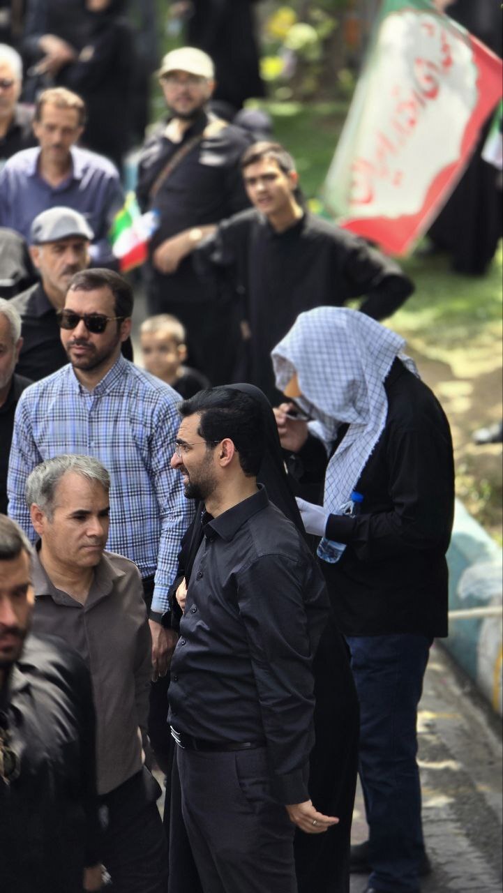 حضور شخصیت‌های لشکری و کشوری در مراسم تشییع شهدای اقتدار