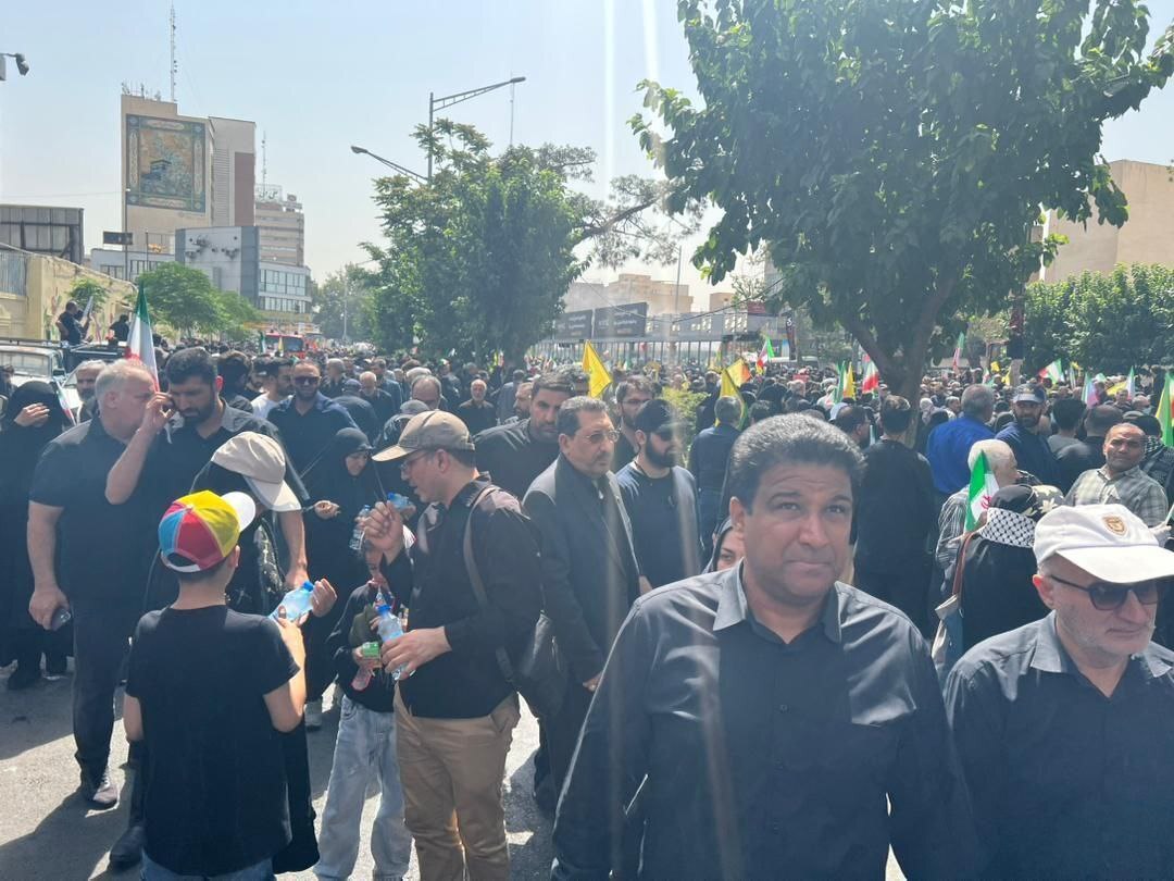 حضور شخصیت‌های لشکری و کشوری در مراسم تشییع شهدای اقتدار