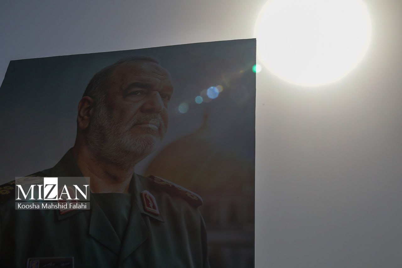 تشییع پیکر شهدای جنگ تحمیلی رژیم صهیونیستی/ وداع باشکوه مردم با «شهدای اقتدار»