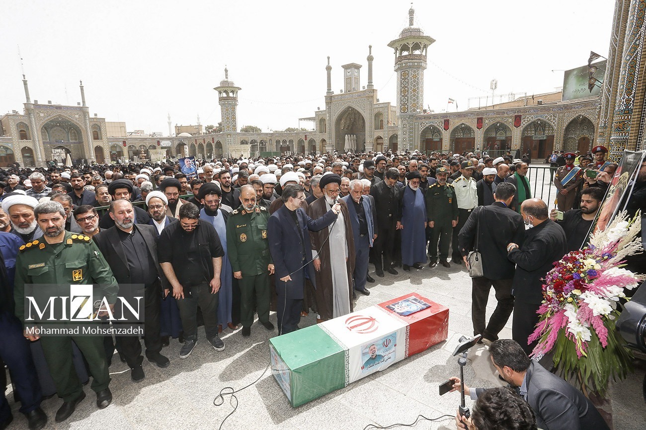 برگزاری آیین تدفین پیکر قاضی علی قناعت‌کار در حرم حضرت معصومه (س)