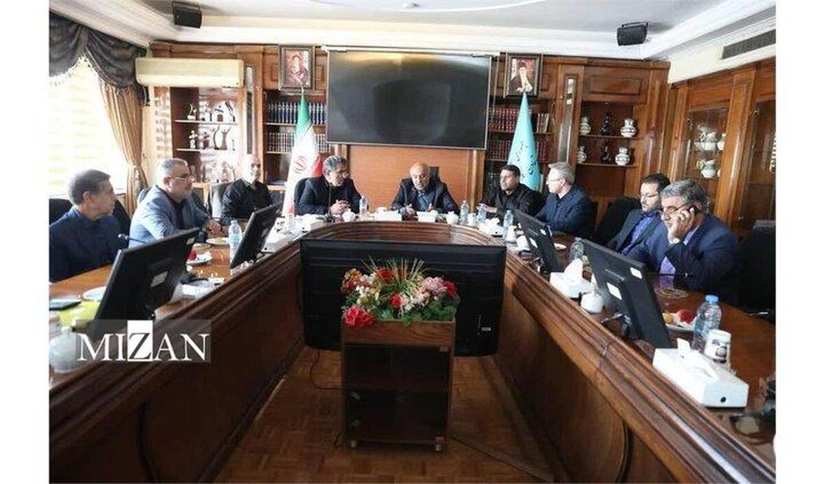 تاکید وزیر رفاه بر لزوم حفظ قدرت خرید طبقات فرودست جامعه/ برنامه‌های حمایتی برای دهک‌های پایین تقویت می‌شود