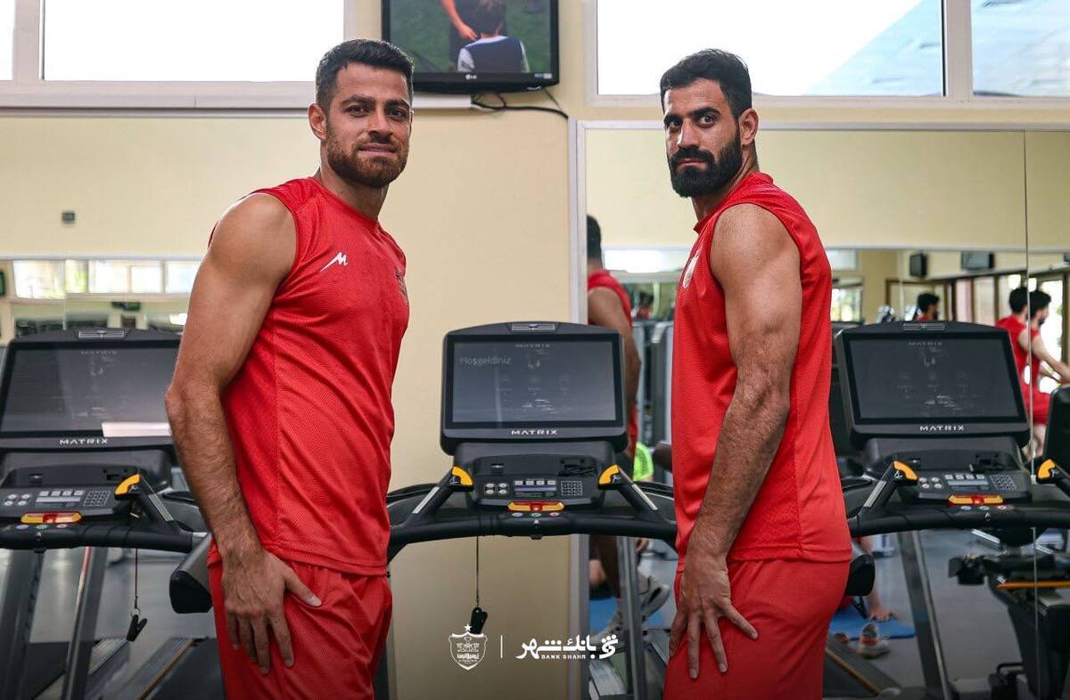 تمرین بدنسازی پرسپولیس در دو گروه