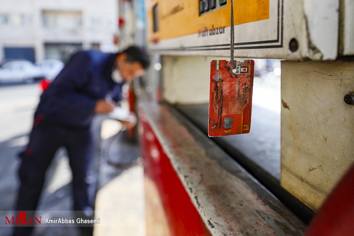 موردی عجیب در برخی جایگاه‌های سوخت؛ انعام ندهید خبری از کارت سوخت نیست