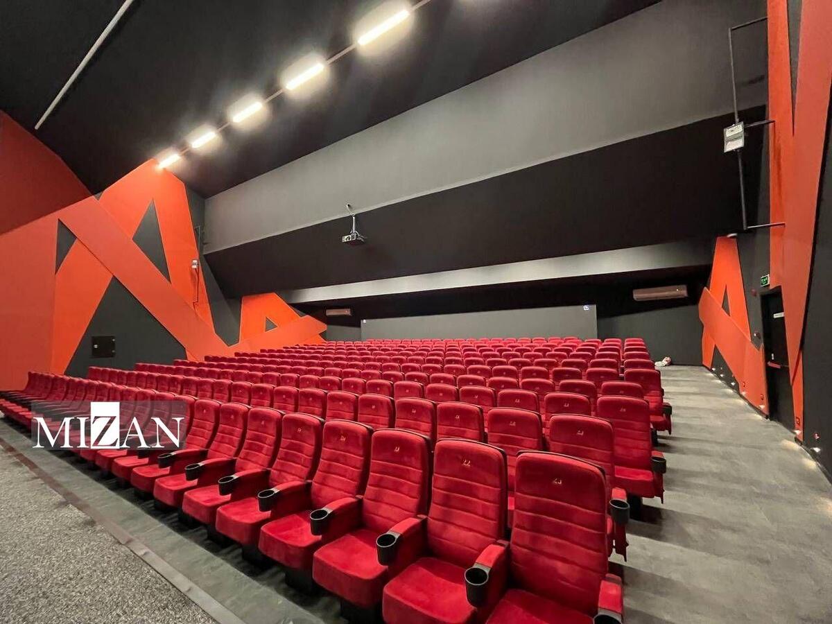 بازسازی سینما ساحل اهواز در ۱۲۰ روز