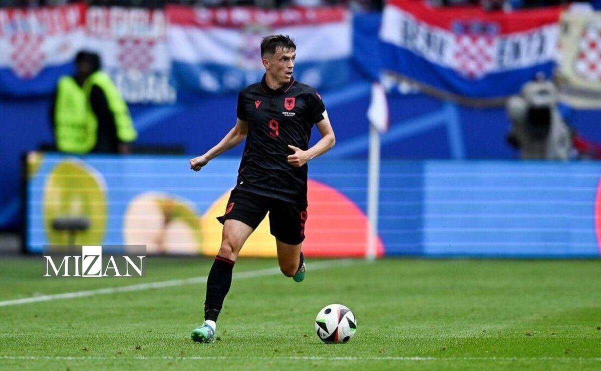 «آسانی» با قلب آبی نزدیک‌تر از همیشه به استقلال/ صید بزرگ آبی‌پوشان از شرق آسیا