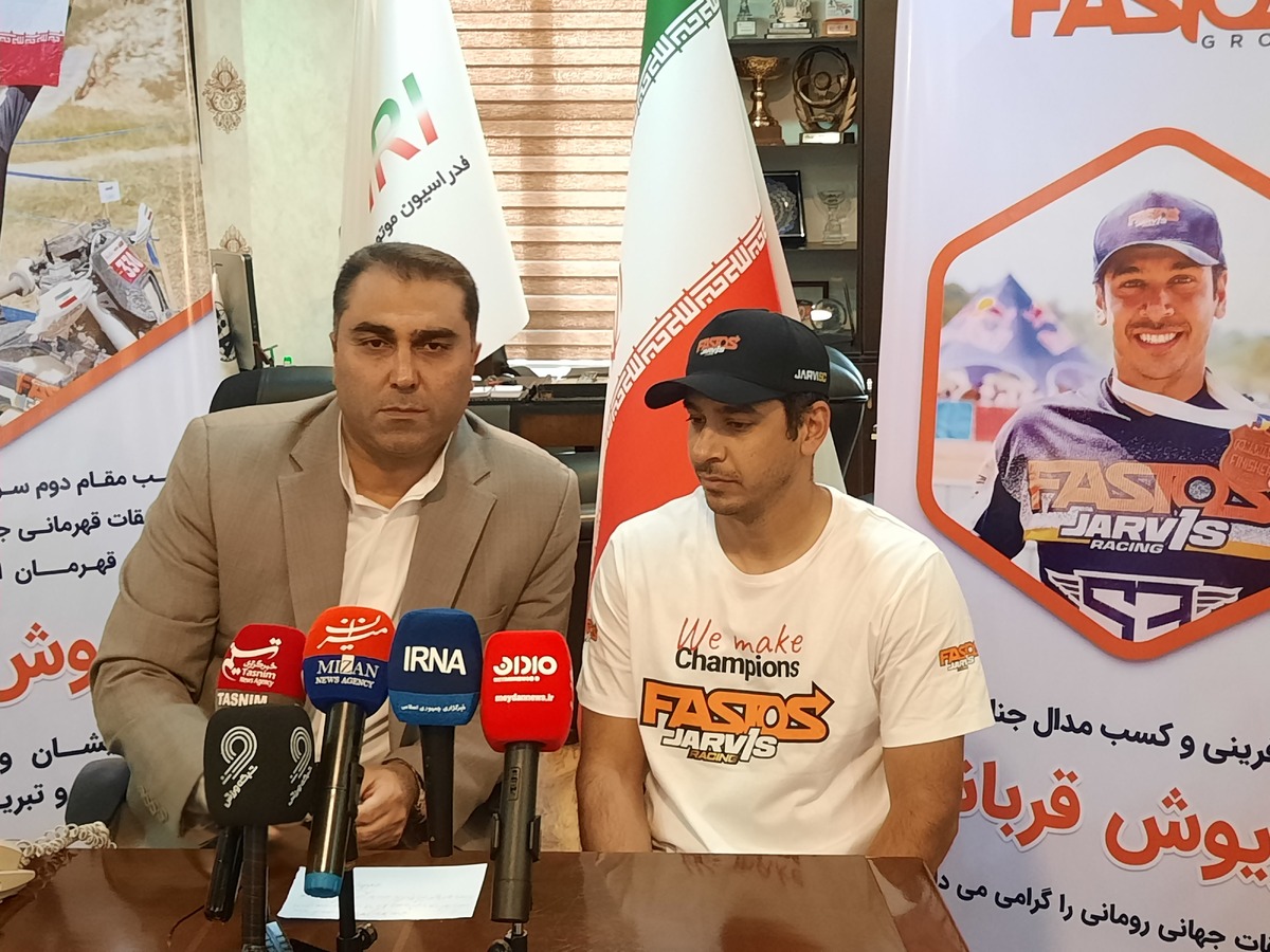 پازند: تمام قد پشتیبانی جوانان هستیم/ قربانی: به موتورسواری هم مثل فوتبال توجه کنید