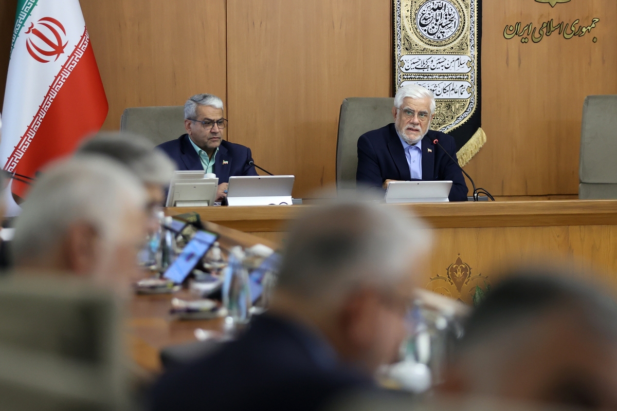 معاون اول رئیس‌جمهور: با گرانفروشی برخورد جدی و قانونی خواهیم داشت