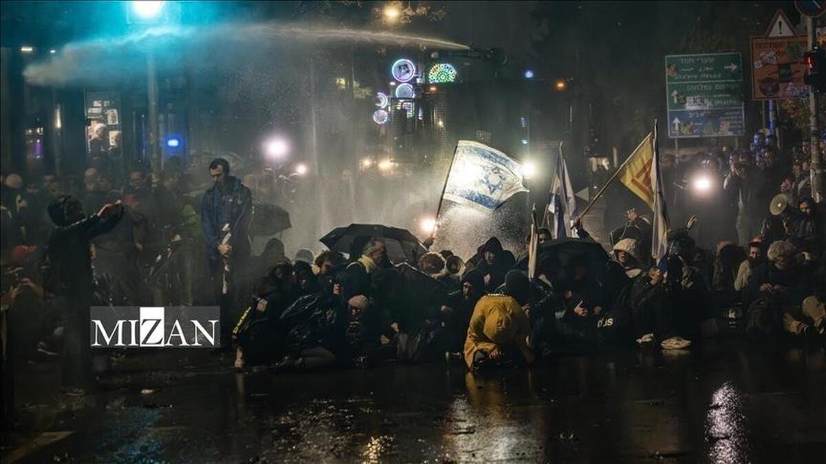 تشدید اعتراض‌ها در اراضی اشغالی؛ معترضان نتانیاهو را فریبکار توصیف کردند