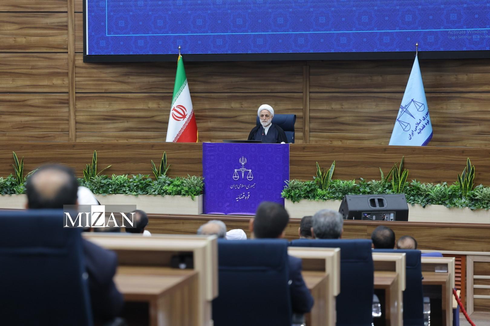 حجتالاسلاموالمسلمین محسنی اژهای در دیدار با قضات و کارکنان دستگاه قضایی استان خراسان شمالی رئیس قوه قضاییه: در سفر به استان خراسان شمالی، تلاش خواهیم کرد گامهایی را برای حل مشکلات غیرقضایی مردم استان برداریم