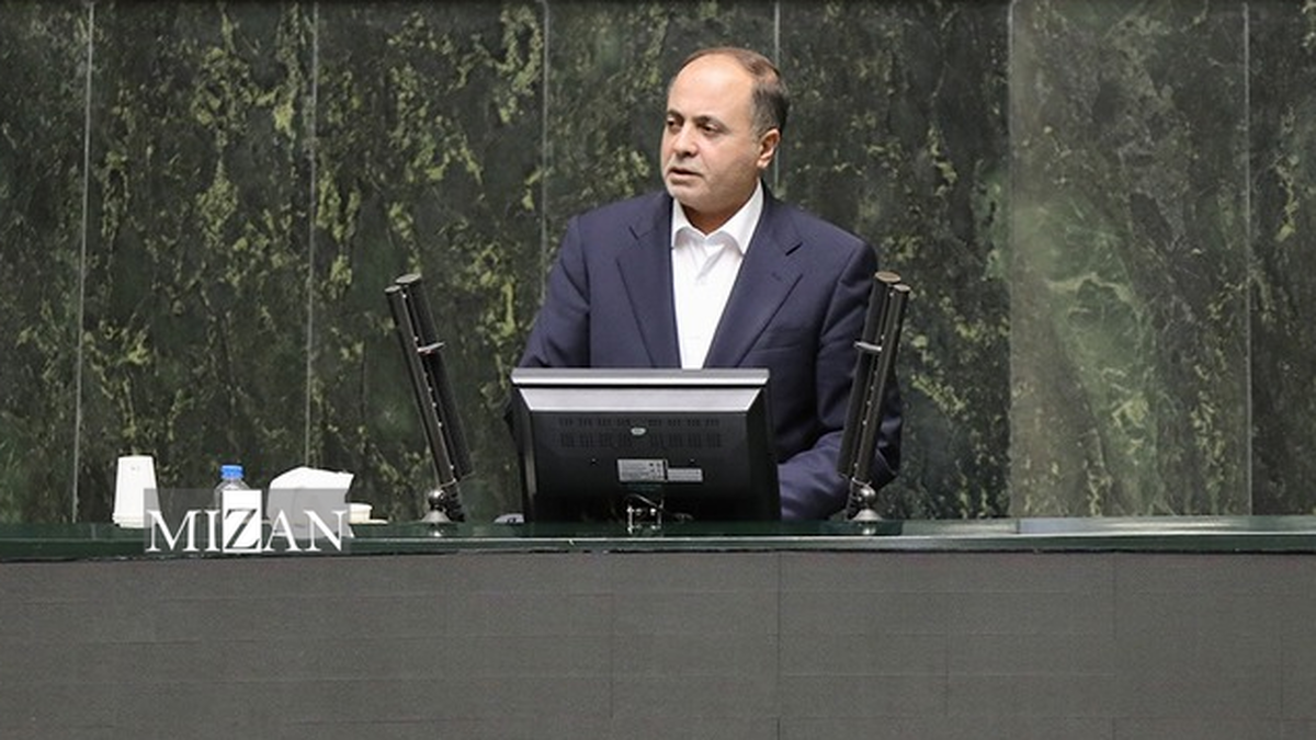 افزایش تولید محصولات کشاورزی ناشی از افزایش بهره‌وری بر اساس الگوی کشت است/ همکاری کشاورزان با وزارتخانه برای اجرای طرح‌های کشاورزی