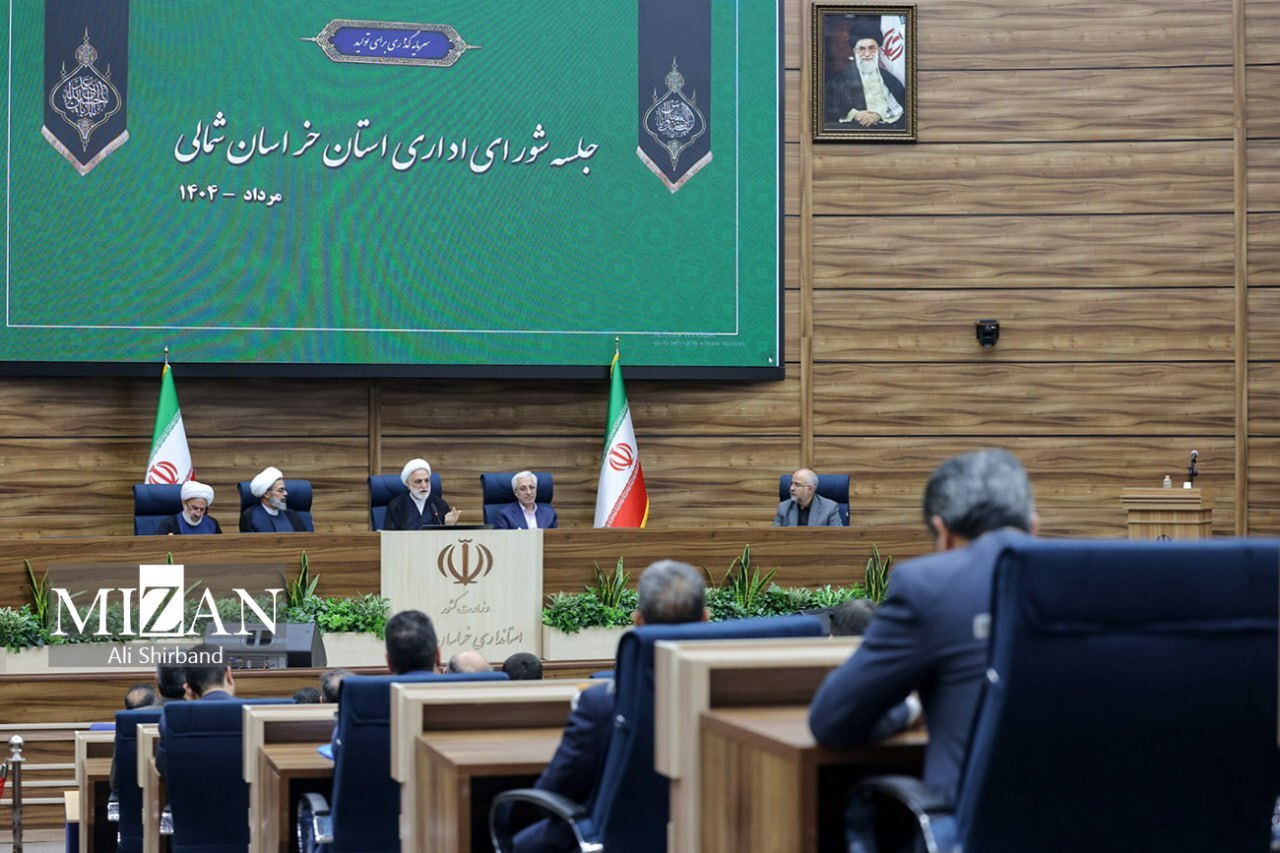 رئیس قوه قضاییه: توسعه بهرهگیری از ظرفیتهای مردمی، سیاست قطعی دستگاه قضایی است/ مردم از هر طبقه، قشر و سلیقهای در طول جنگ تحمیلی اخیر و پس از آن ثابت کردند که پای کار نظام هستند رئیس قوه قضاییه: توسعه بهرهگیری از ظرفیتهای مردمی، سیاست قطعی دستگاه قضایی است/ مردم از هر طبقه، قشر و سلیقهای در طول جنگ تحمیلی اخیر و پس از آن ثابت کردند که پای کار نظام هستند