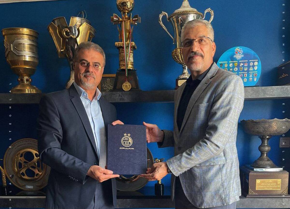 شروع به کار تیم‌های بسکتبال مردان و زنان استقلال