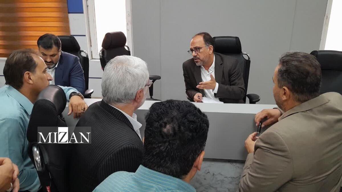 دادستان مرکز استان خوزستان به درخواست‌های حقوقی و قضایی ۳۲ نفر از مراجعه‌کنندگان رسیدگی کرد