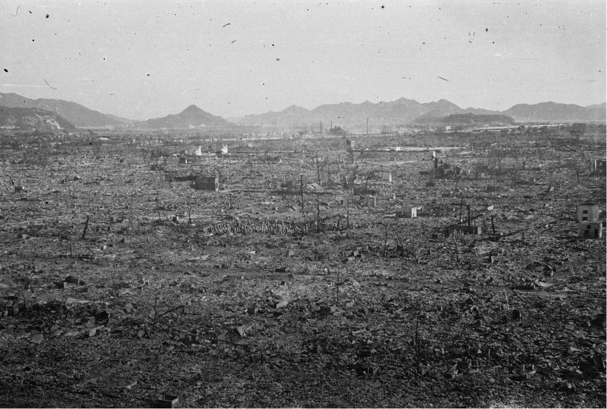 بمباران اتمی هیروشیما و ناکازاکی؛ یادآوری از جنایت‌های هولناک آمریکا علیه بشریت