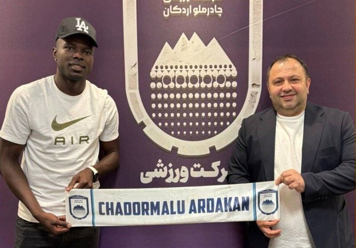 چادرملو مهاجم اکوادوری جذب کرد