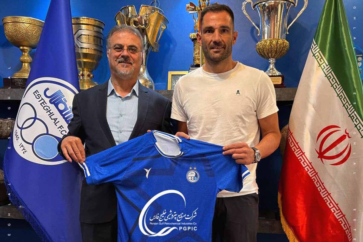 دروازه‌بان سابق رئال مادرید، استقلالی شد