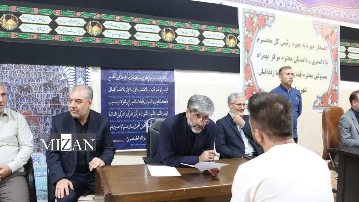 رئیس کل دادگستری آذربایجان غربی در بازدید شبانه از زندان ماکو به درخواست‌های قضایی ۹۰ نفر از زندانیان رسیدگی کرد