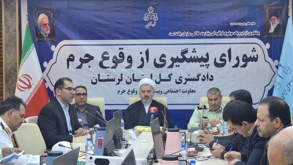 رئیس کل دادگستری استان لرستان: دستگاه‌های متولی نسبت به رفع نقاط حادثه‌خیز جاده‌های استان اقدام کنند