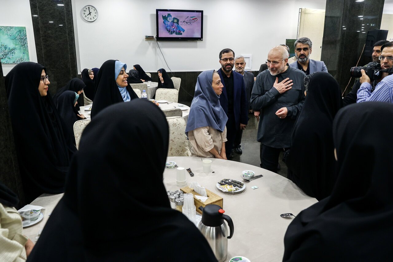 قالیباف: جنگ شناختی و رسانهای موثرتر از جنگ سخت و نظامی است قالیباف: جنگ شناختی و رسانهای موثرتر از جنگ سخت و نظامی است