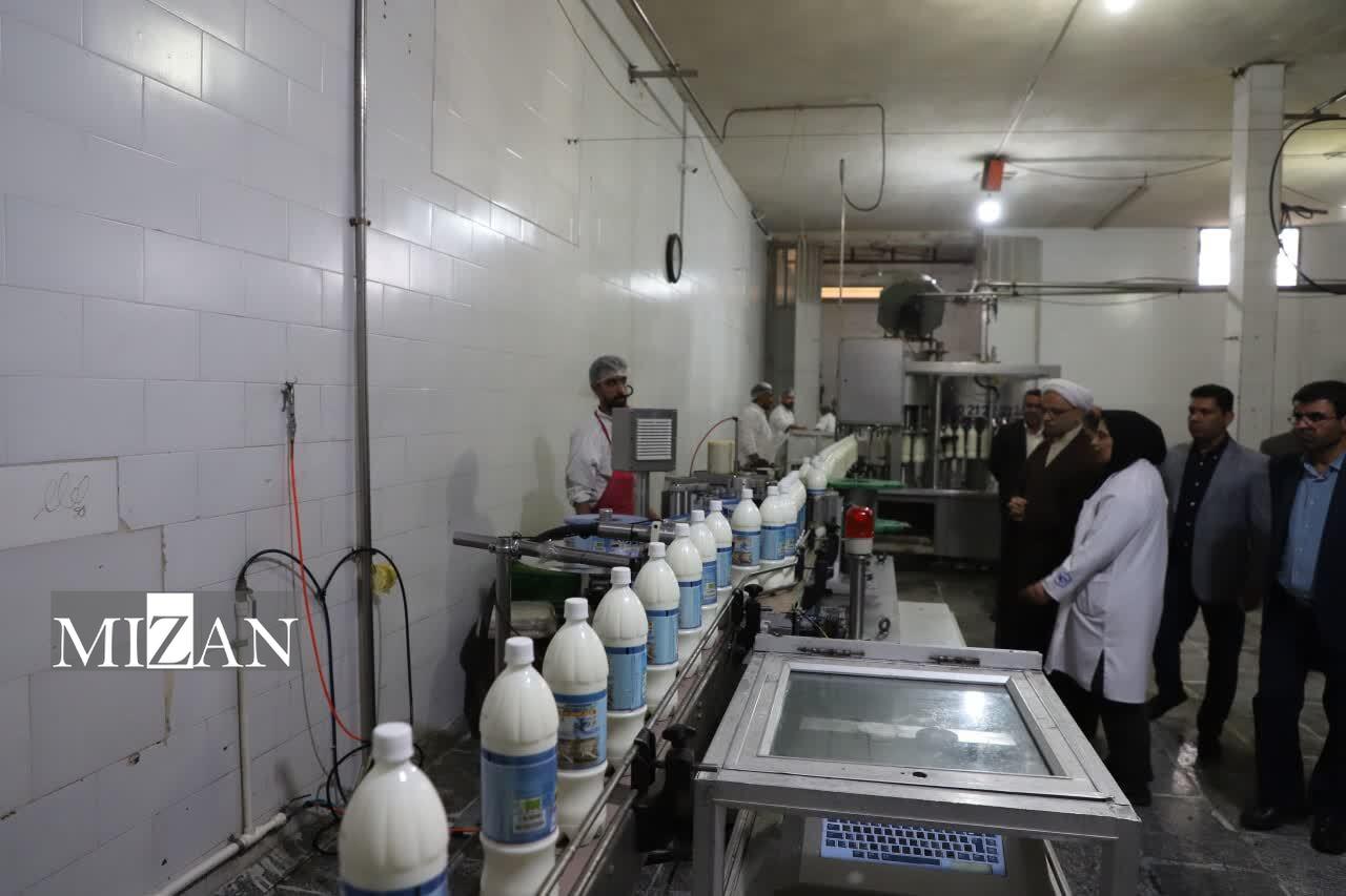 رئیس کل دادگستری استان یزد از حوزه قضایی ابرکوه بازدید کرد رئیس کل دادگستری استان یزد از حوزه قضایی ابرکوه بازدید کرد