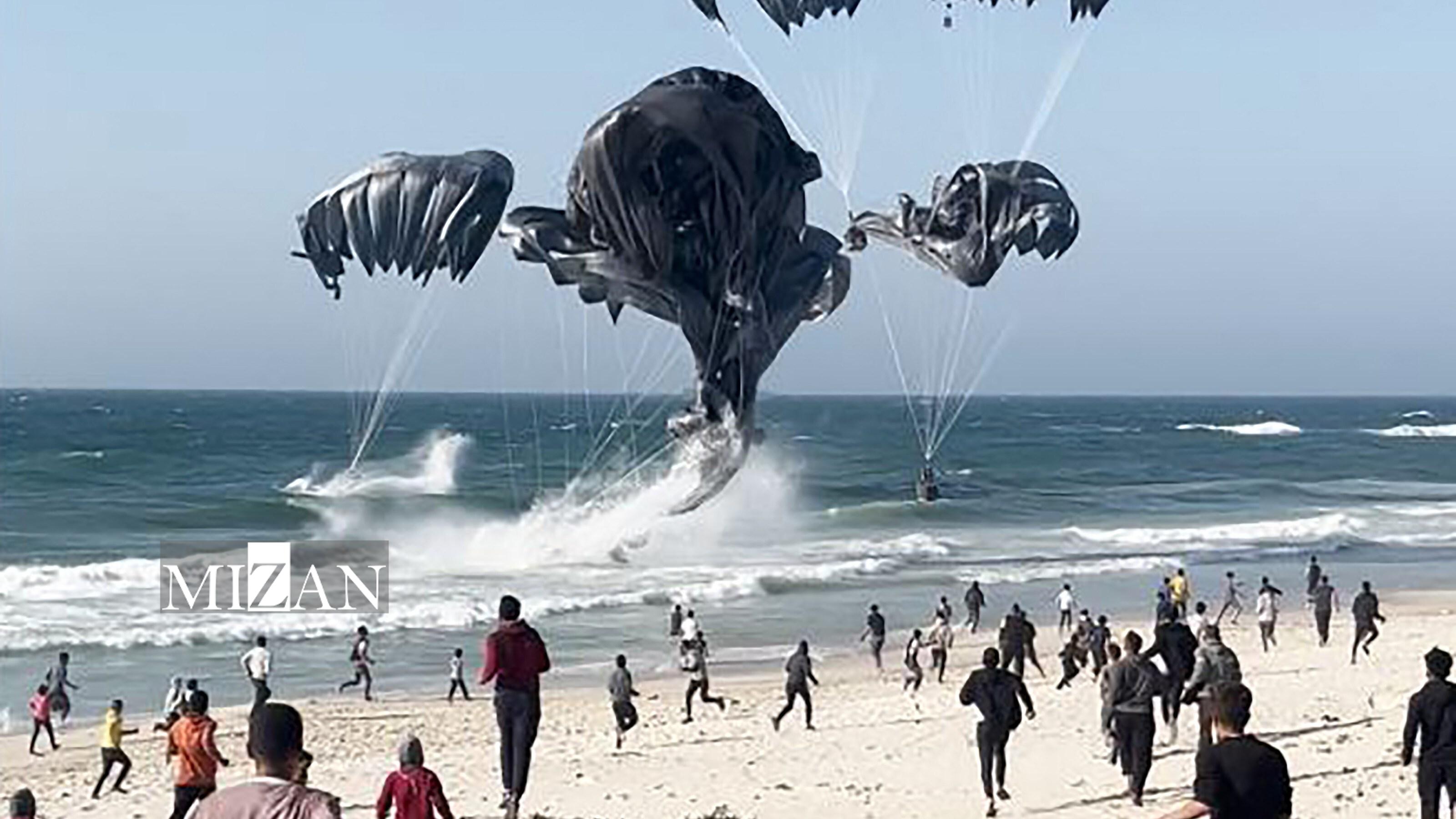 کمک‌های هوایی به غزه؛ روشی خطرناک و غیر موثر برای فلسطینی‌ها