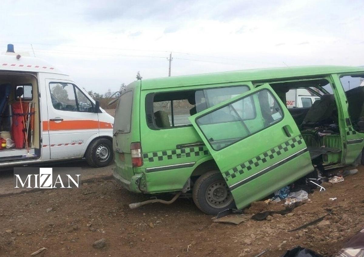 مصدومیت ۱۳ نفر براثر واژگونی ون زائران اربعین