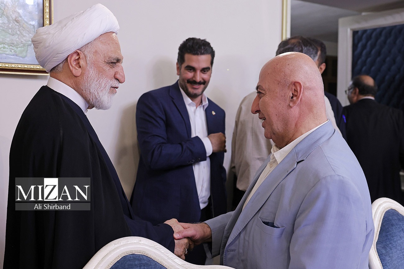 رئیس قوه قضاییه: از همه اصحاب رسانه میخواهم که حداکثر تا ۱۵ شهریور به ما اعلام کنند که آیا نیاز به اصلاح و بازنگری قانون در حوزه رسانه وجود دارد یا خیر؟/دشمن فراتر از جنگ و رویارویی سخت، بر روی جنگ شناختی و ادراکسازی متمرکز شده است رئیس قوه قضاییه: از همه اصحاب رسانه میخواهم که حداکثر تا ۱۵ شهریور به ما اعلام کنند که آیا نیاز به اصلاح و بازنگری قانون در حوزه رسانه وجود دارد یا خیر؟/دشمن فراتر از جنگ و رویارویی سخت، بر روی جنگ شناختی و ادراکسازی متمرکز شده است