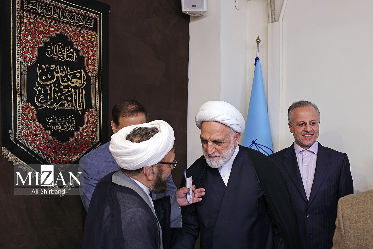 رئیس قوه قضاییه: از همه اصحاب رسانه میخواهم که حداکثر تا ۱۵ شهریور به ما اعلام کنند که آیا نیاز به اصلاح و بازنگری قانون در حوزه رسانه وجود دارد یا خیر؟/دشمن فراتر از جنگ و رویارویی سخت، بر روی جنگ شناختی و ادراکسازی متمرکز شده است رئیس قوه قضاییه: از همه اصحاب رسانه میخواهم که حداکثر تا ۱۵ شهریور به ما اعلام کنند که آیا نیاز به اصلاح و بازنگری قانون در حوزه رسانه وجود دارد یا خیر؟/دشمن فراتر از جنگ و رویارویی سخت، بر روی جنگ شناختی و ادراکسازی متمرکز شده است