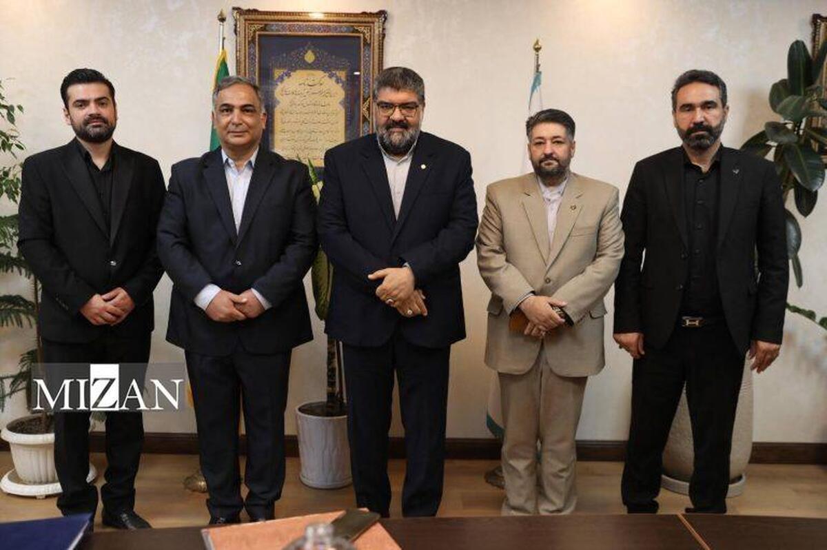 مرکز وکلای قوه قضاییه با «مرکز تجارت ایران» در سلیمانیه عراق  تفاهمنامه همکاری منعقد کرد