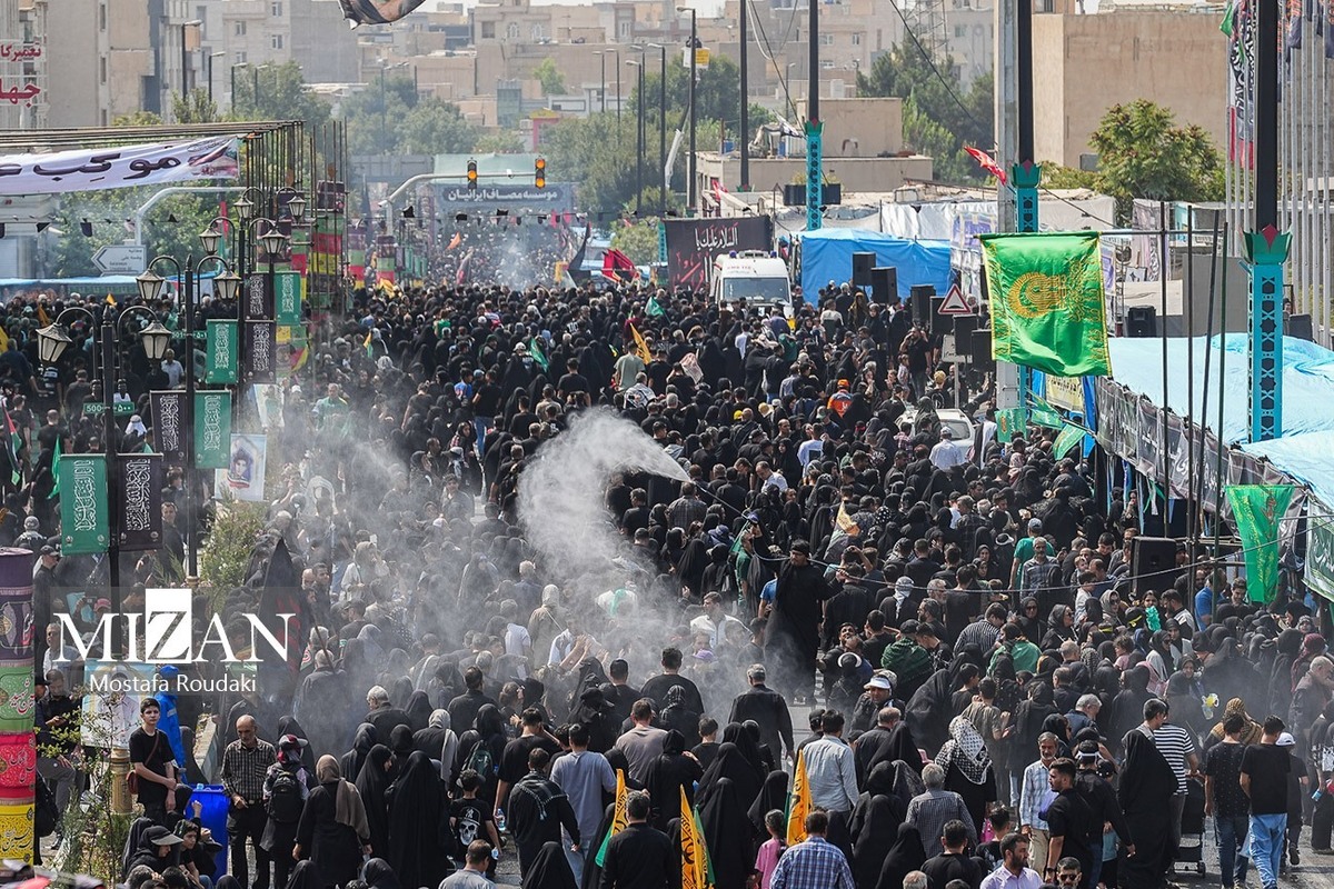 آماده‌سازی میدان امام‌حسین (ع) و محور‌های اطراف آن برای پیاده‌روی جاماندگان