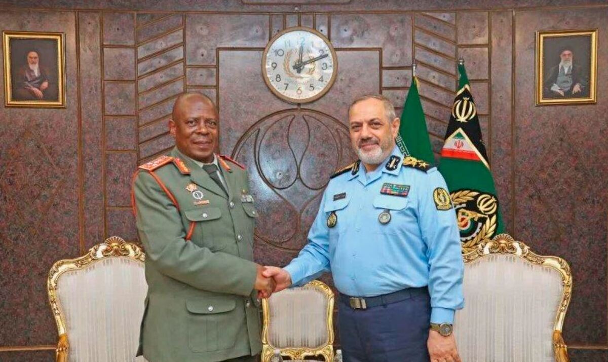 وزیر دفاع: رژیم صهیونیستی با سانسور شدید مانع از روشن شدن میزان خسارت‌ها می‌شود