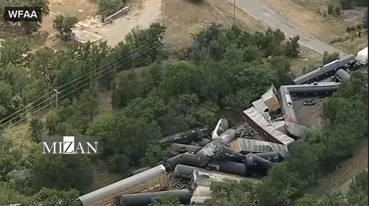 خروج قطار حامل مواد خطرناک از ریل در تگزاس آمریکا