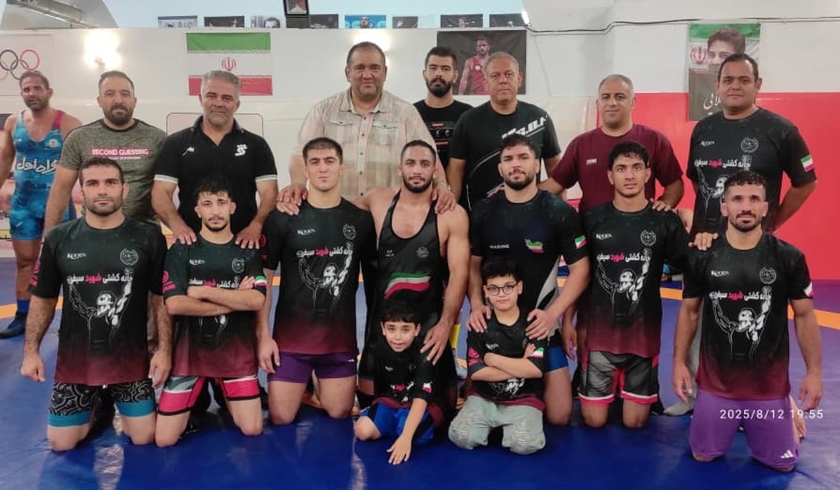 تمرین تیم ملی کشتی آزاد ناشنوایان به میزبانی امیرعلی آذرپیرا